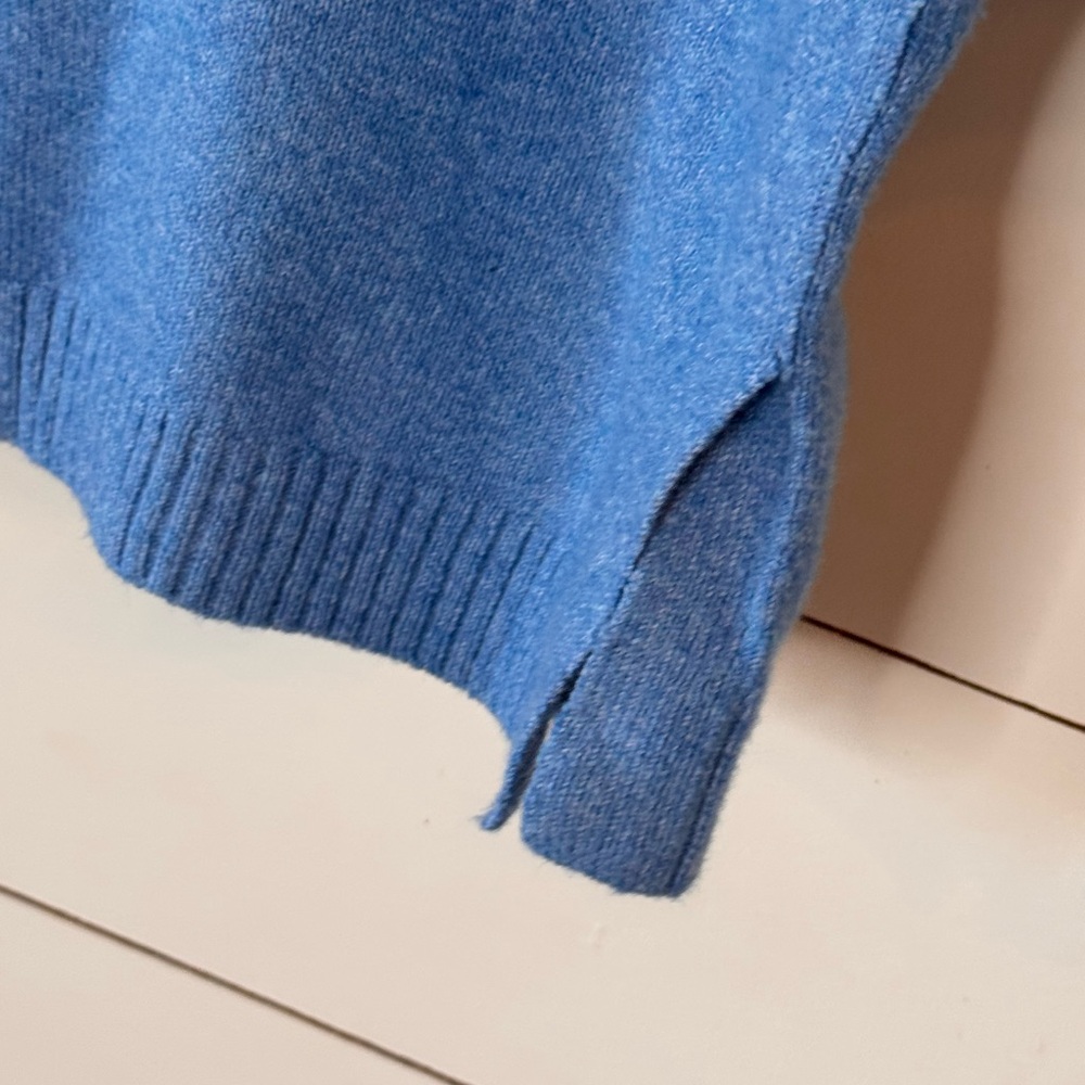 J.Jill Blue Crew Neck Knit Sweater Size Medium - Picture 4 of 8